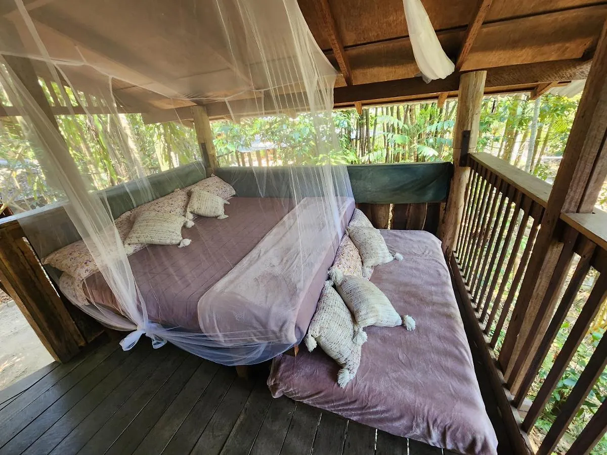 Campsite Creek Side Retreat Hut Hotel Trueman